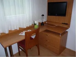 Apartahotel Séjours&affaires Lamartine