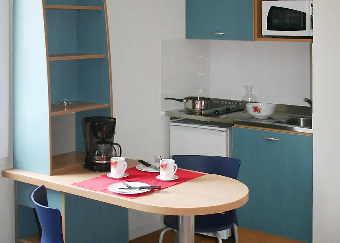 Aparthotel Sejours & Affaires Lamartine Poitiers